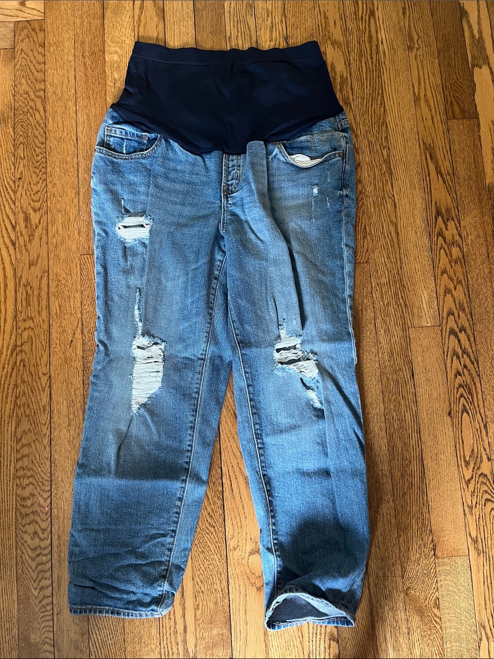 Old Navy Light Blue Boyfriend Maternity Jeans with Navy Waistband